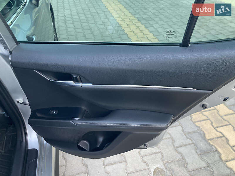 Седан Toyota Camry 2020 в Ізмаїлі