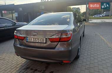 Седан Toyota Camry 2015 в 