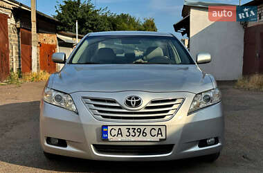 Седан Toyota Camry 2007 в Черкасах