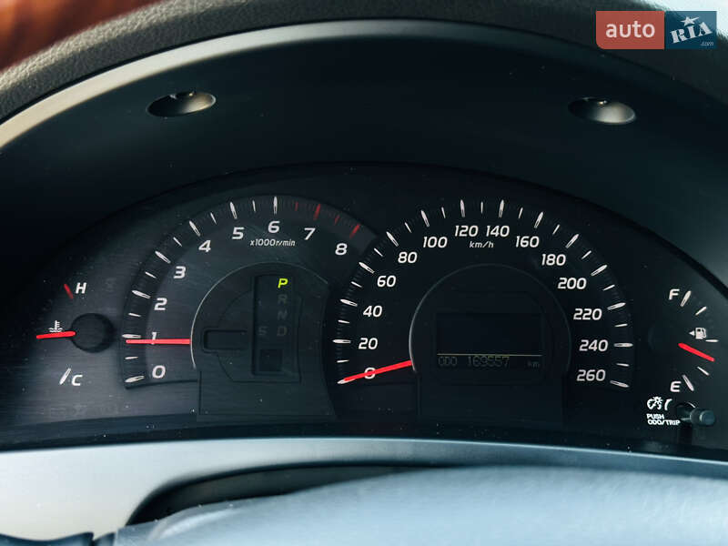 Седан Toyota Camry 2008 в Харькове