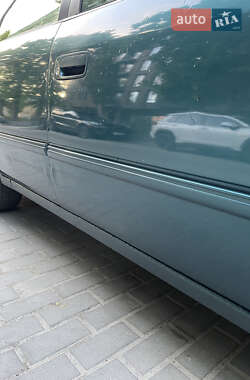 Седан Toyota Camry 2001 в 