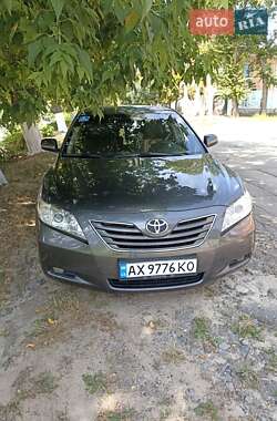 Седан Toyota Camry 2008 в Харькове