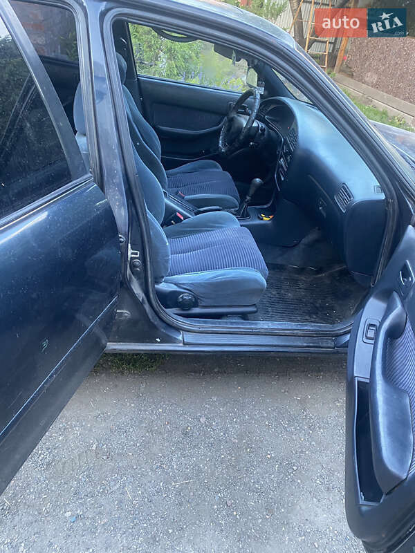 Седан Toyota Camry 1991 в Знаменке