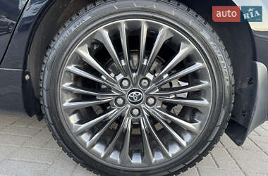 Седан Toyota Camry 2014 в 