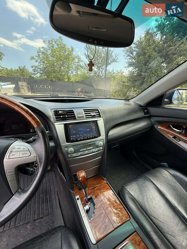 Седан Toyota Camry 2007 в Івано-Франківську