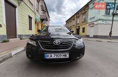 Седан Toyota Camry 2006 в 