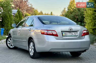 Седан Toyota Camry 2007 в 