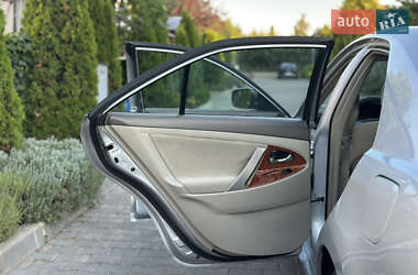 Седан Toyota Camry 2007 в 