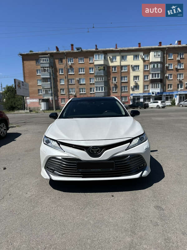 Toyota Camry 2018