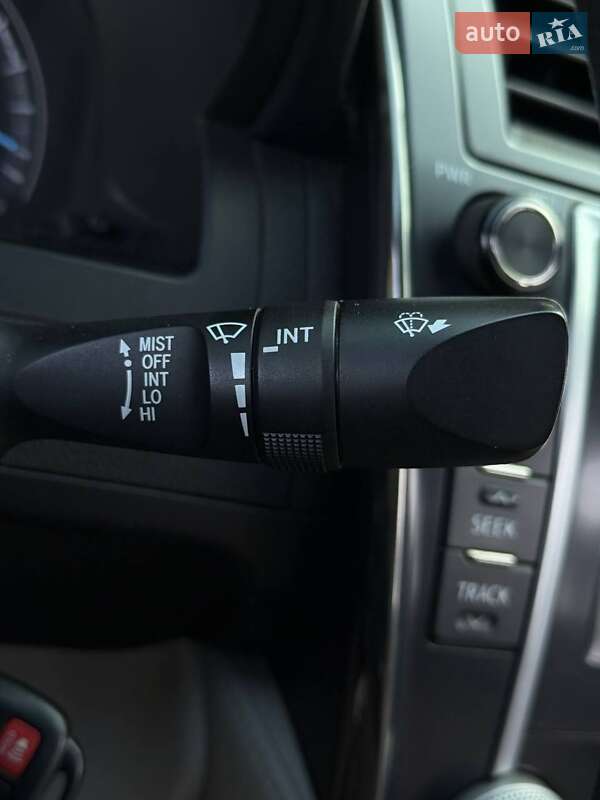 Седан Toyota Camry 2013 в Днепре