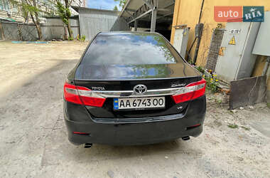 Седан Toyota Camry 2012 в Харкові