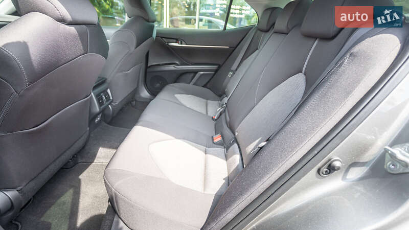 Седан Toyota Camry 2022 в Днепре фото 12 Седан Toyota Camry 2022 в Днепре