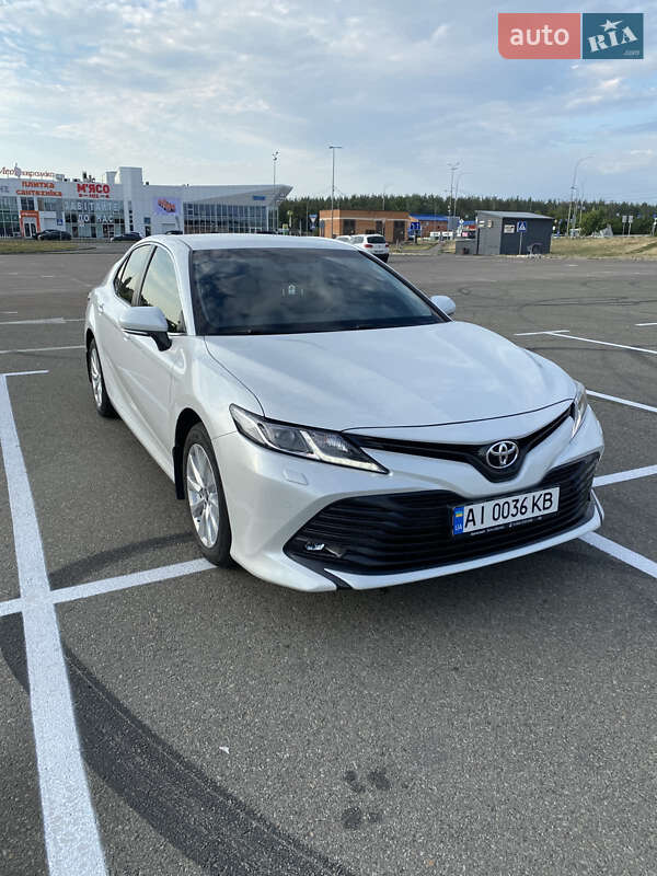 Toyota Camry 2020