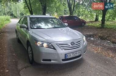 Седан Toyota Camry 2007 в Василькове