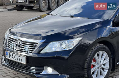 Седан Toyota Camry 2012 в 