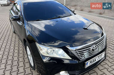 Седан Toyota Camry 2012 в 