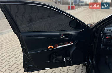 Седан Toyota Camry 2012 в 
