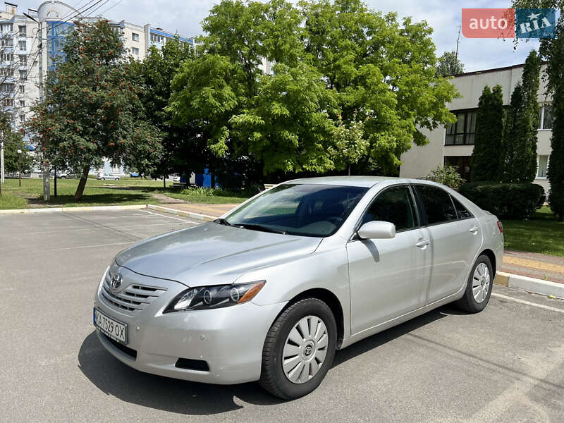 Toyota Camry 2007