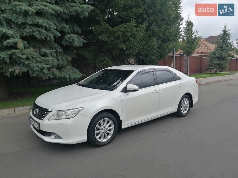 Toyota Camry 2012