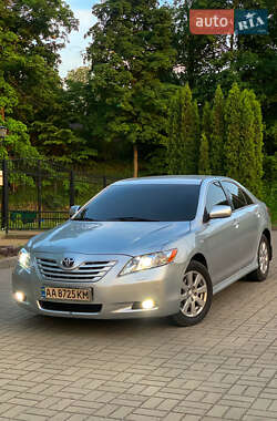 Седан Toyota Camry 2006 в Прилуках