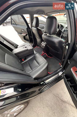 Седан Toyota Camry 2012 в 