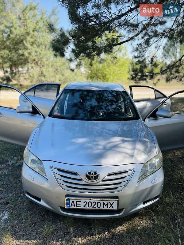 Седан Toyota Camry 2007 в Лубнах