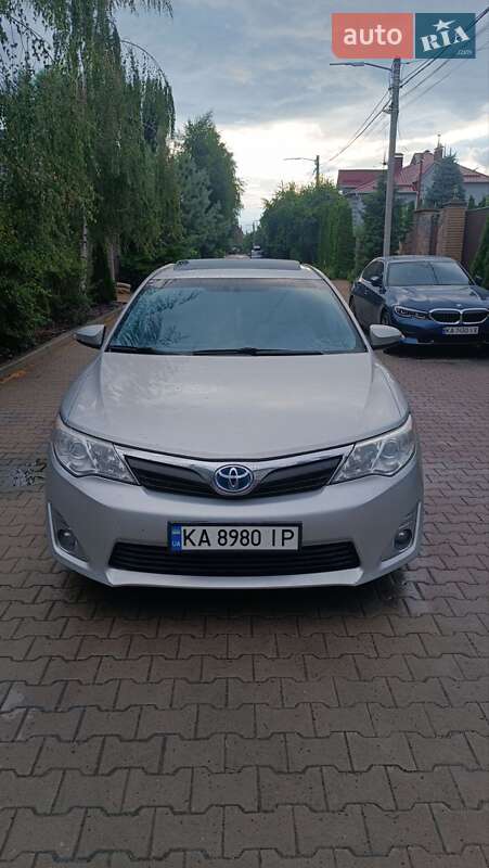 Toyota Camry 2012