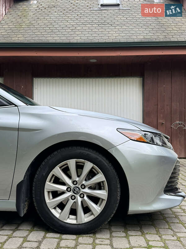 Седан Toyota Camry 2018 в Тернополе фото 8 Седан Toyota Camry 2018 в Тернополе