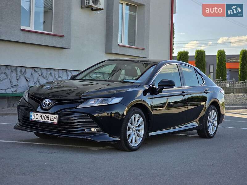 Toyota Camry 2020