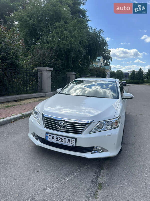 Toyota Camry 2013