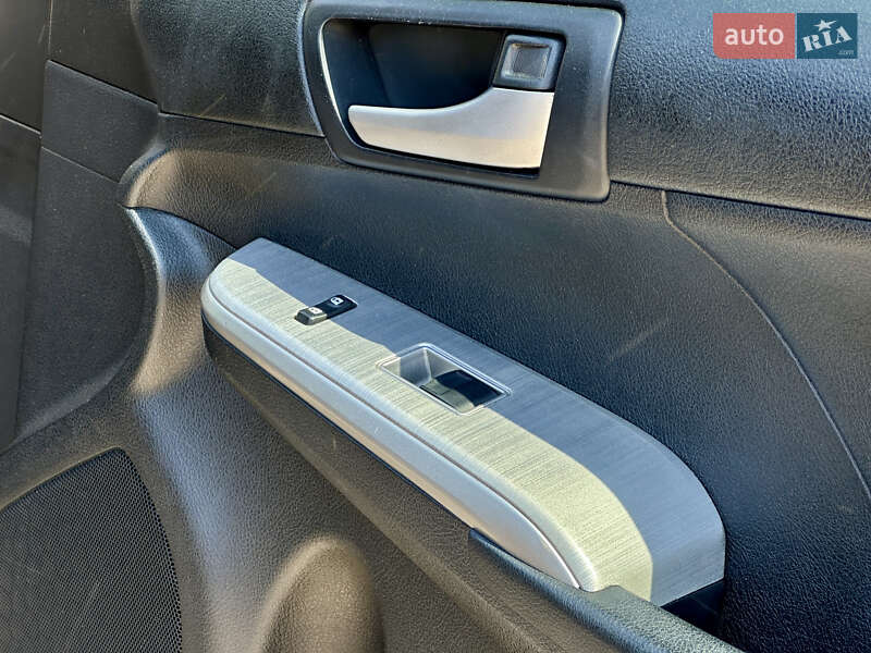 Седан Toyota Camry 2012 в Кам'янському