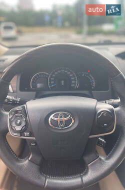 Седан Toyota Camry 2011 в 