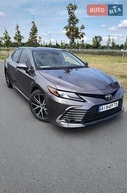 Седан Toyota Camry 2021 в Києві