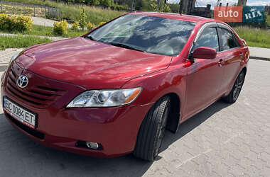 Седан Toyota Camry 2008 в Львове