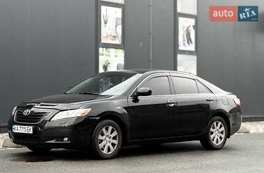 Седан Toyota Camry 2008 в Києві