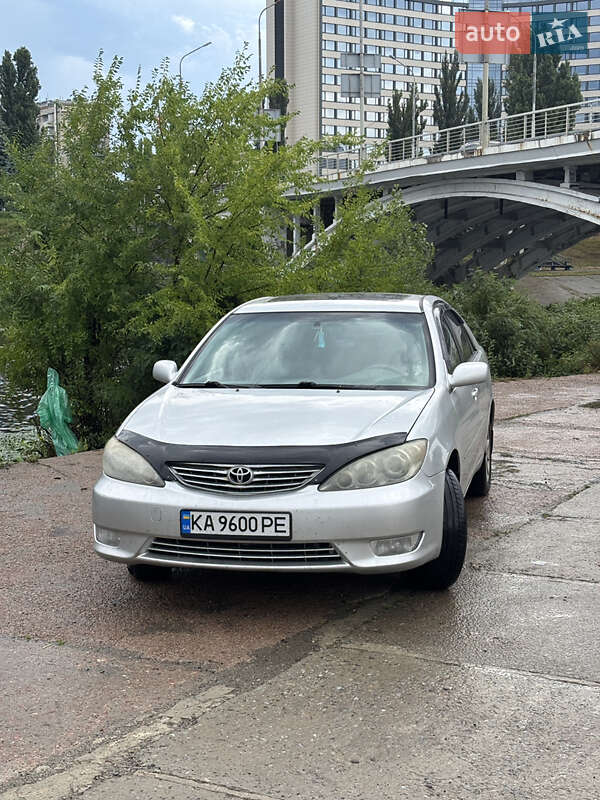 Седан Toyota Camry 2005 в Києві фото 14 Седан Toyota Camry 2005 в Києві