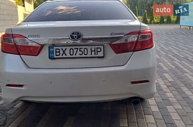 Седан Toyota Camry 2012 в 