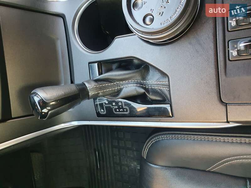 Седан Toyota Camry 2017 в Кременчуці