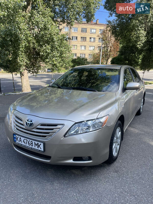 Toyota Camry 2006