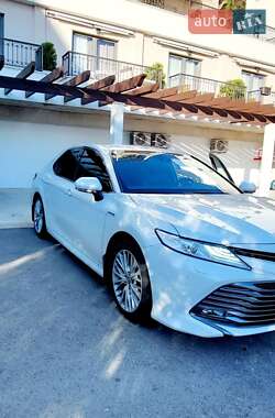 Седан Toyota Camry 2020 в Полтаві