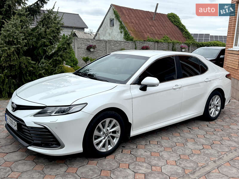 Седан Toyota Camry 2021 в Білій Церкві