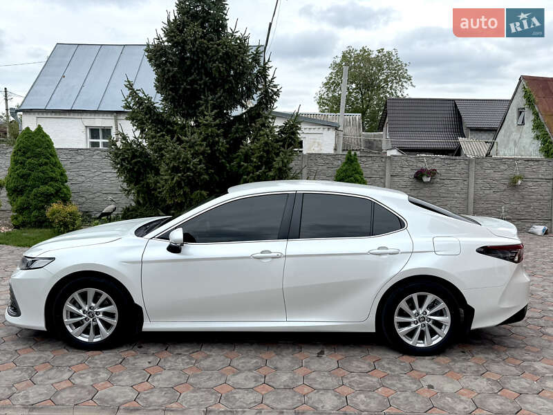 Седан Toyota Camry 2021 в Білій Церкві