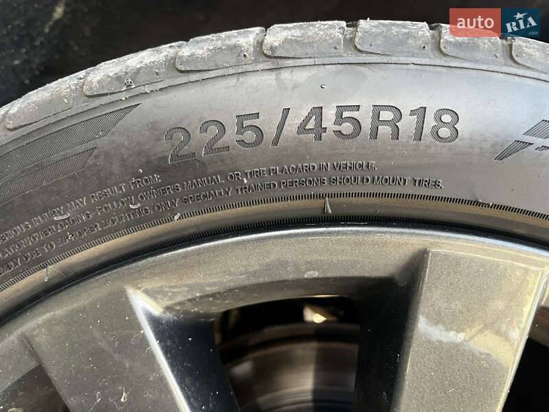 Седан Toyota Camry 2015 в Покрове