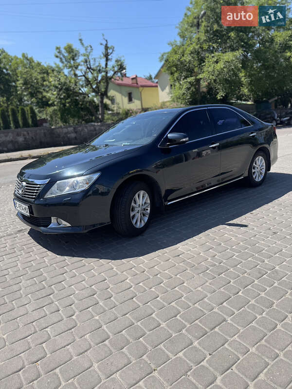 Седан Toyota Camry 2013 в Львове фото 5 Седан Toyota Camry 2013 в Львове