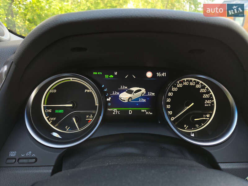 Седан Toyota Camry 2021 в Снятині