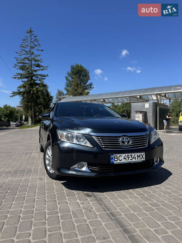 Toyota Camry 2013