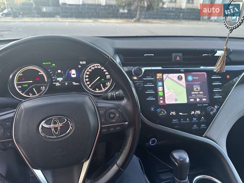 Седан Toyota Camry 2017 в Одесі