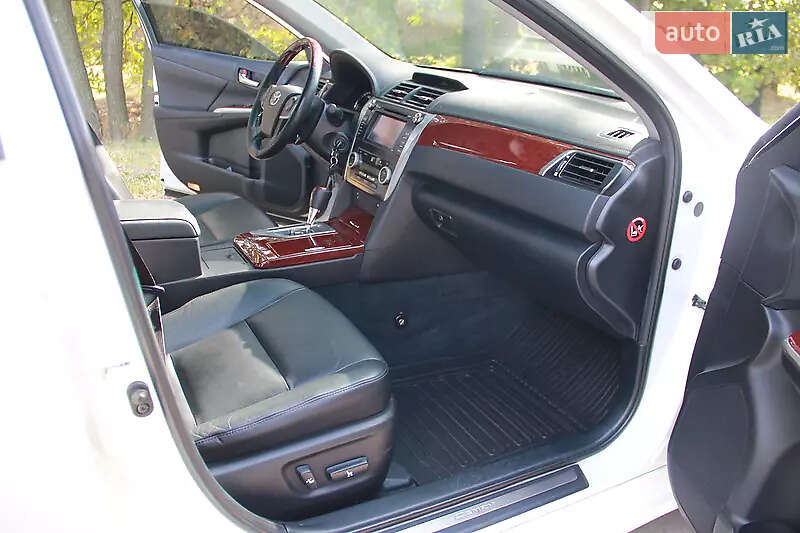 Toyota Camry 2012
