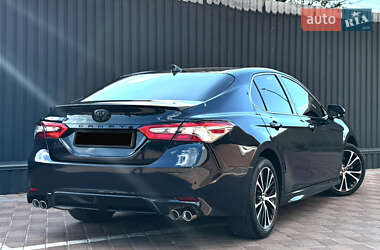 Седан Toyota Camry 2019 в Одесі
