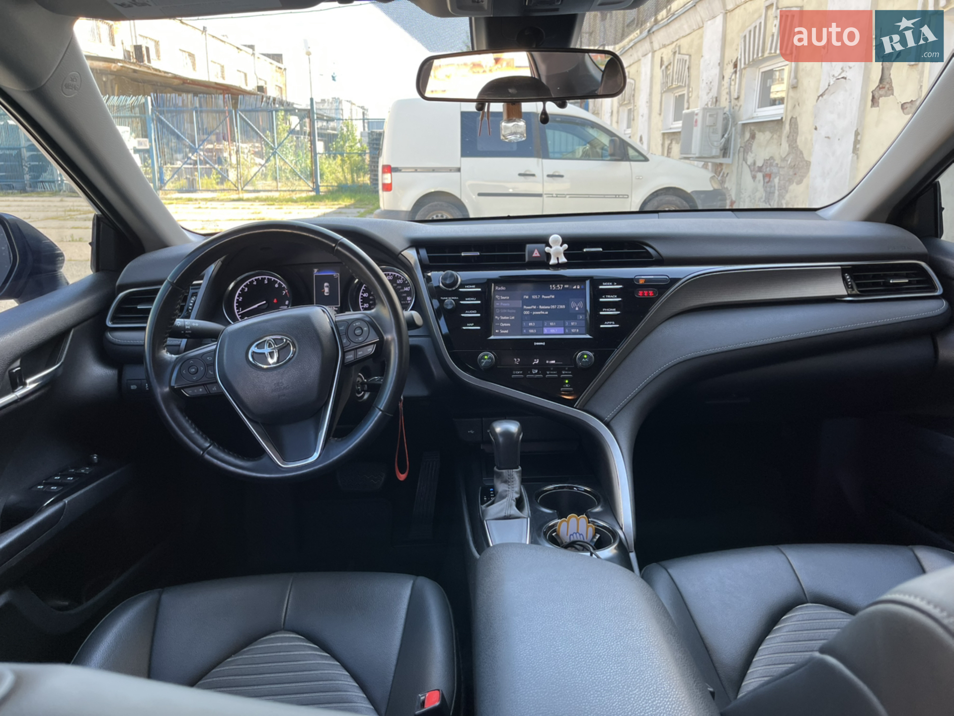 2020 Toyota Camry - мініатюра 10
